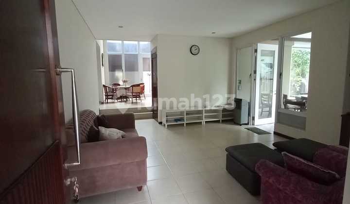 House Position Hook Serene Nuance Sentul City 2
