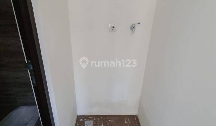 Rumah minimalis posisi hook nuansa asri siap huni sentul city 2