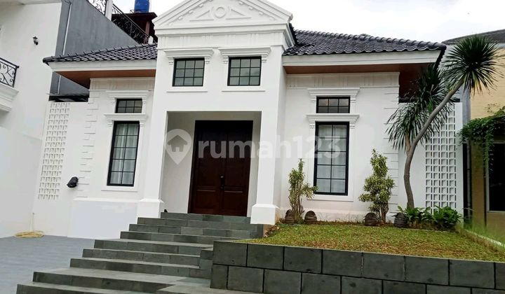 Rumah Cantik Plus Kolam Renang Siap Huni Sentul City