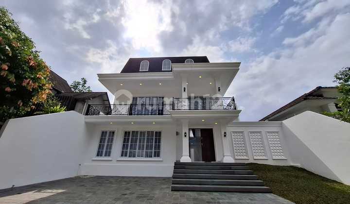 Rumah Clasic Modern Nuansa Asri Siap Huni Sentul City
