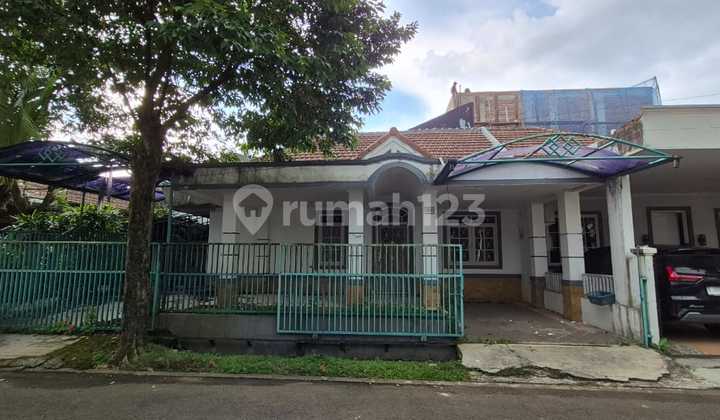 Rumah Murah Edisi Butuh Uang Nuansa Pegunungan Sentul City Rumah Murah Edisi Butuh Uang Nuansa Pegunungan Sentul City