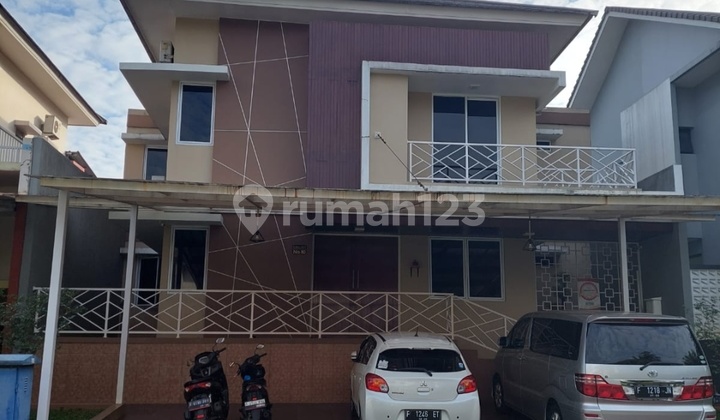 Rumah Nuansa Asri Siap Huni Berada Di Cluster Depan Sentul City Rumah Nuansa Asri Siap Huni Berada Di Cluster Depan Sentul City
