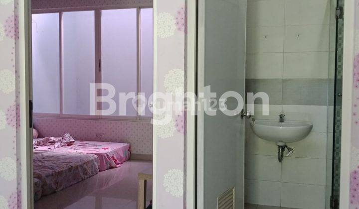 Terawat Full Furnished Modern Minimalis 2lt Koala Regency Sukolilo 1