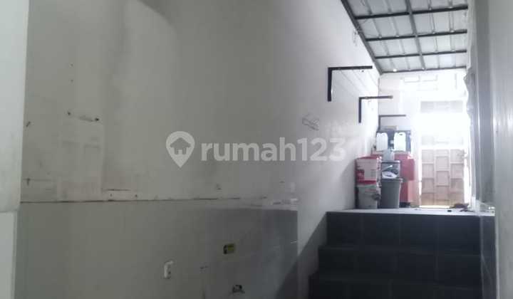 5-Bedroom House in Front of Sentul City Cluster, Bogor 2