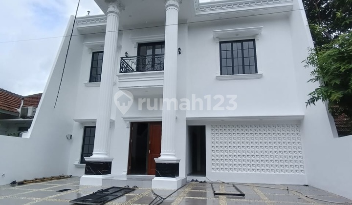 Rumah Baru Best View Swimming Pool Sentul City Bogor Rumah Baru Best View Swimming Pool Sentul City Bogor