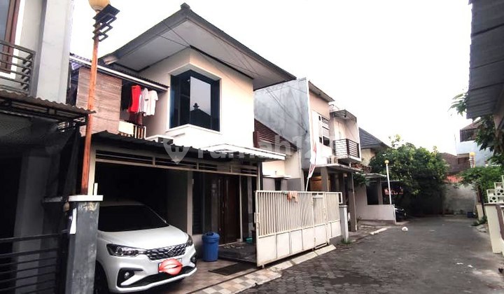 2-Story House in the City Center Cheap Near UGM Sinduadi Sleman Jogja 2-Story House in the City Center Cheap Near UGM Sinduadi Sleman Jogja