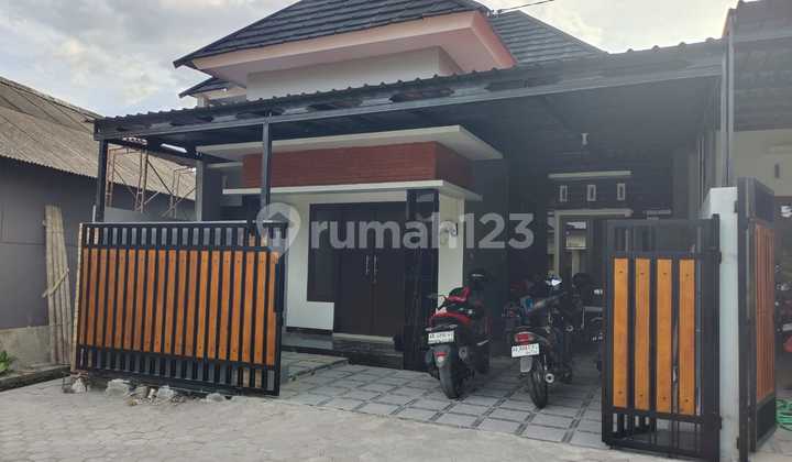 Beautiful Grand House in Housing Near Jogja Bay Wedomartani Jogja