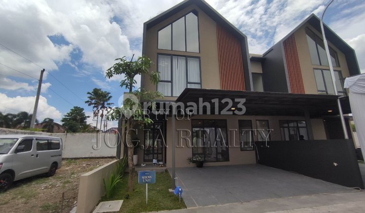 New 2-story house near UGM, Palagan Street, Sleman, Yogyakarta