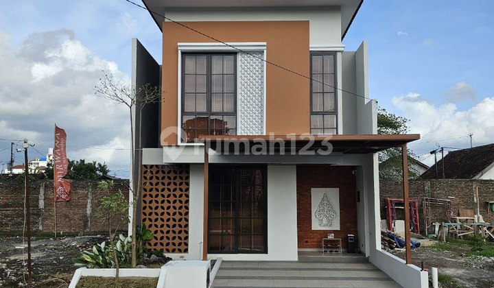 Rumah Mewah 2 Lantai Dijual Dekat Malioboro & Keraton Yogyakarta