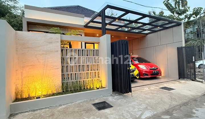 Beautiful Modern House in Besi Jangkang, Sleman, Yogyakarta