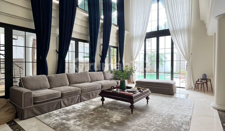 Lokasi Prime Area Ekspatriat | Rumah Mewah 8 K. Tidur 2