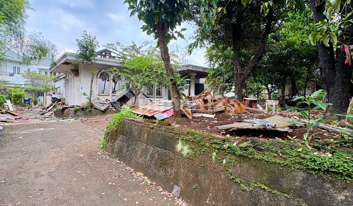 Lahan Komersial Premium Dekat Pejaten Village* Murah...! Lahan Komersial Premium Dekat Pejaten Village* Murah...!