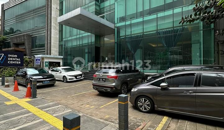 Prime Area Dekat Senopati & Woltermangunsidi Gedung Komersil 3 Lantai