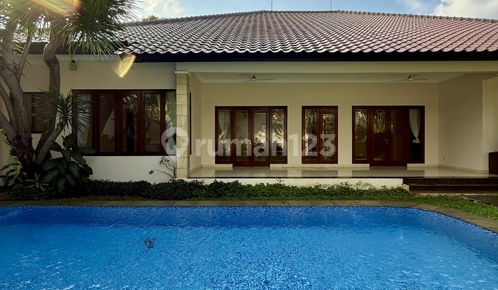 Rumah Disewakan Kemang... Lingkungan Asri & Tenang 2