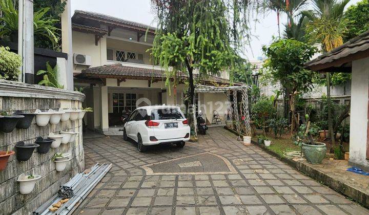 RUMAH KONTRUKSI KOKOH, LOKASI SETRATEGIS DEKAT PAKUBUWONO & SENAYAN 1