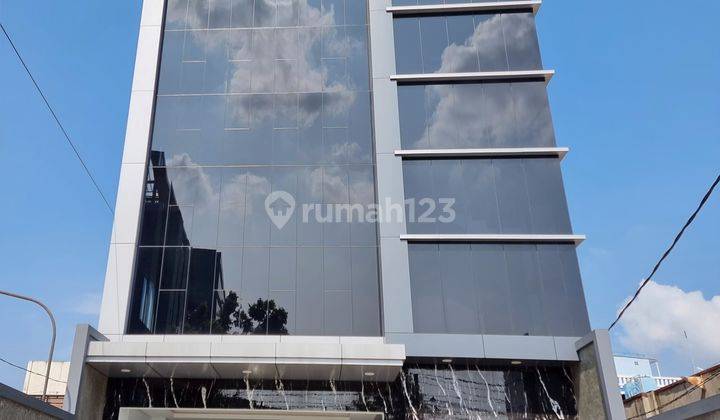 GEDUNG 4.5 LANTAI BANGUNAN BARU, LOKASI BISNIS TERBAIK DEKAT MT. HARYONO CAWANG 2