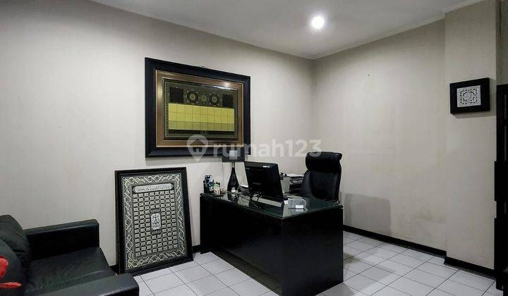 RUMAH KANTOR KAWASAN BISNIS PREMIUM BLOK M 7