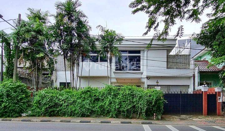 Kebayoran Baru Lokasi Prime Cocok Utk Rumah Tinggal / Usaha 1