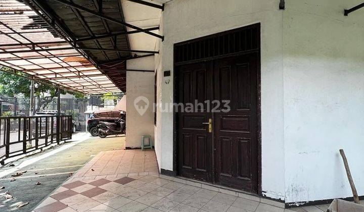 Lokasi sangat setrategis dekat Buncit & ragunan, dijual tanah ada bagunan rumah lama 5