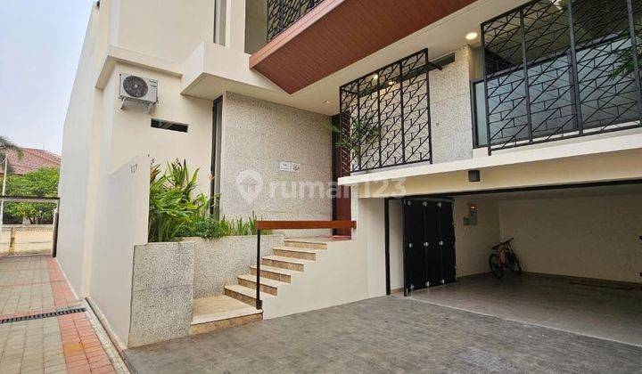 Prime area Kemang Barat, rumah brand new spec bagus area Ekspatriat 2