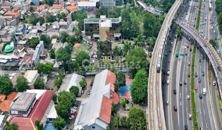 Lahan Komersil Gatsu, Lokasi Premium 2