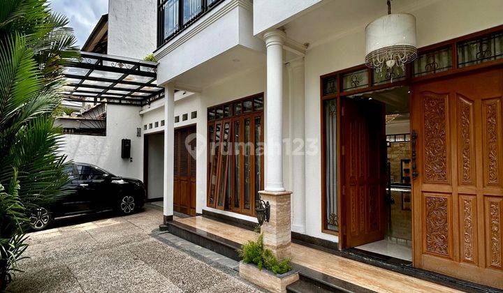 Prime Area Rumah Hoek, Lingkungan Bagus Siap Huni Terawat Baik 2