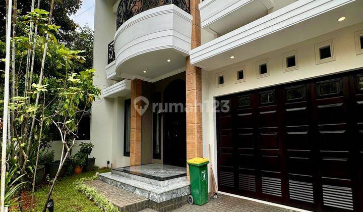 Rumah Dekat Taman Lingkungan Asri & Tenang, Siap Huni Sdh Renovasi 1