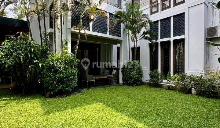 Bangka - Kemang, Rumah Mewah Desain Modern Tropical, Interior Mewah 2