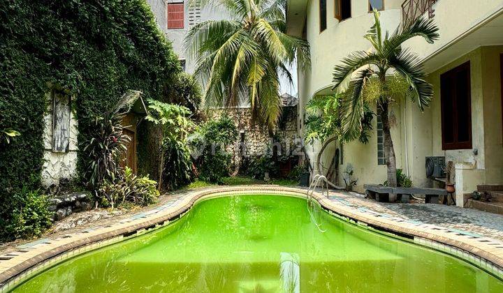 Cipete Selatan, Prime Area Dekat Abdul Majid Raya, Rumah Kontruksi Kokoh Private Pool 1