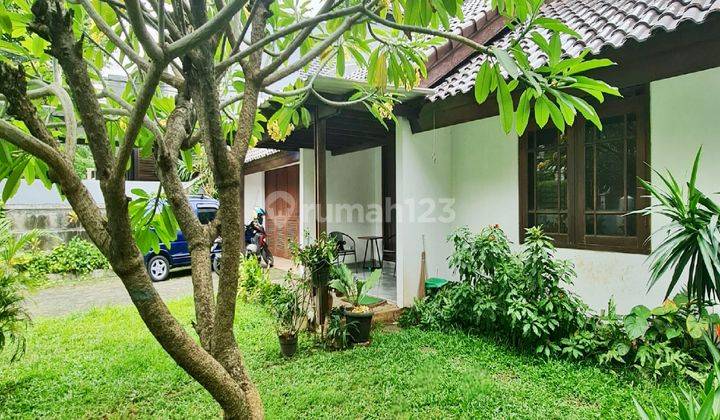 Kebayoran Baru Lokasi Elite Dekat Senopati, Rumah Siap Huni  1