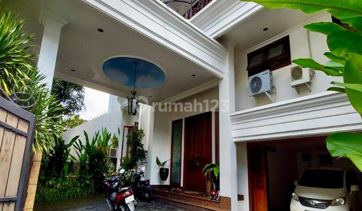 Rumah Mewah Lokasi Dekat Senopati Kebayoran Baru 2