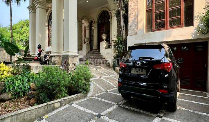 Best Location Patra Kuningan, Rumah Mewah European Classic 1