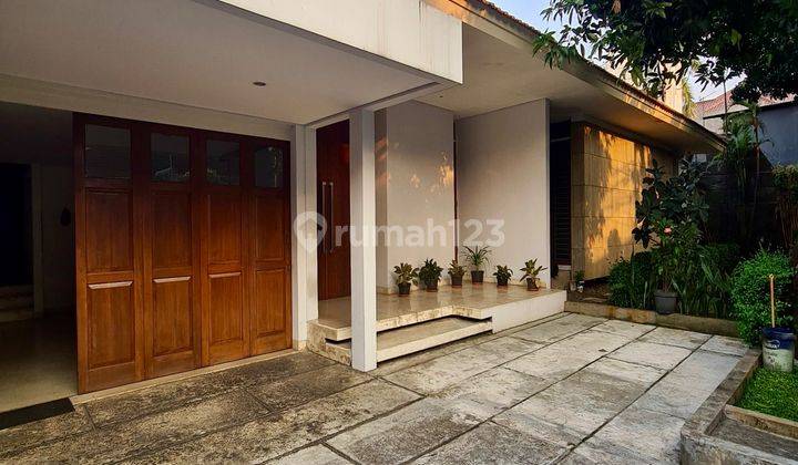 Rumah Siap Huni Terawat Baik Kondisi Semi Furnished 2