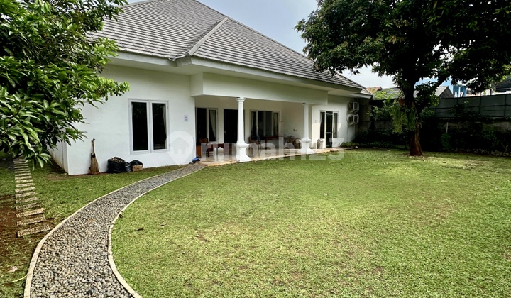 Lokasi Sangat Setrategis Rumah Cipete Utara Masuk Kec. Kby Baru