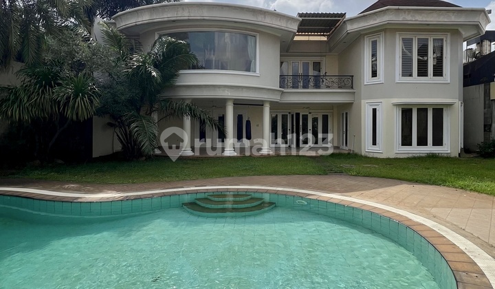 Prime Area Dekat Medco Ampera Rumah Mewah Halaman Luas 2