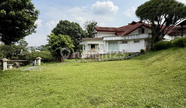 Lahan Setrategis Ada Rumah Lama... Murah Hitung Tanah Sj..! Lahan Setrategis Ada Rumah Lama... Murah Hitung Tanah Sj..!