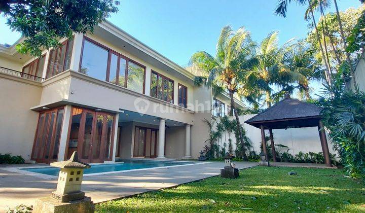 Rumah Standar Expat Dalam Private Compound Lokasi Prime 1