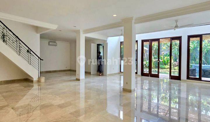 Prime Area Kemang, Tropical Modern House 4 Bedrooms 2