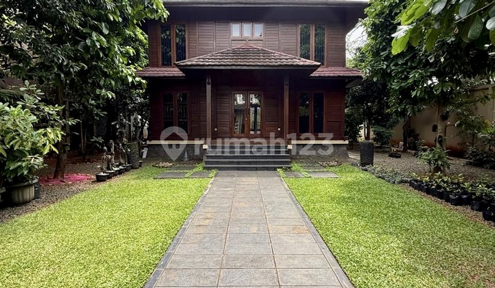 Prime Area Dekat Bukit Golf | Rumah Bergaya Etnik Tradisional