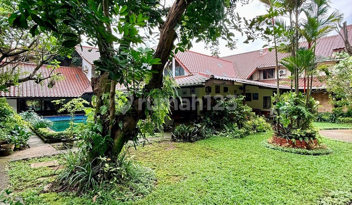 Resort Nuance House in Private Compound