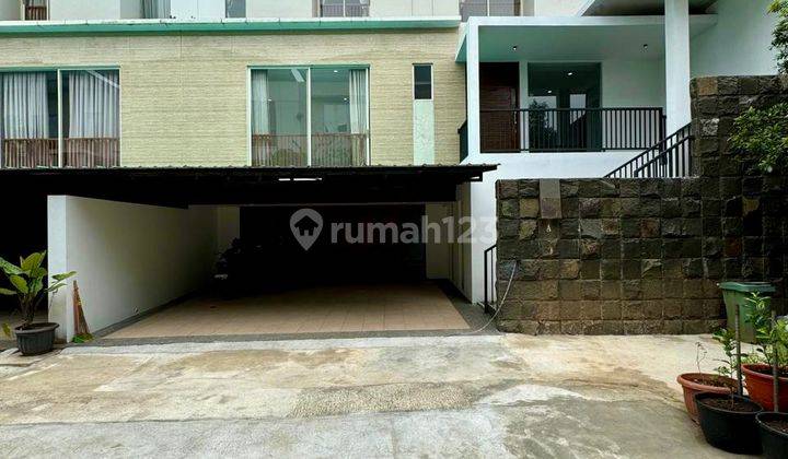 Townhouse One Gate Systim Lokasi Setrategis Dkt Tb. Simatupang 1