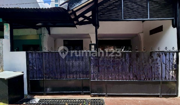 Very Strategic Complex | Convenient Access & Location