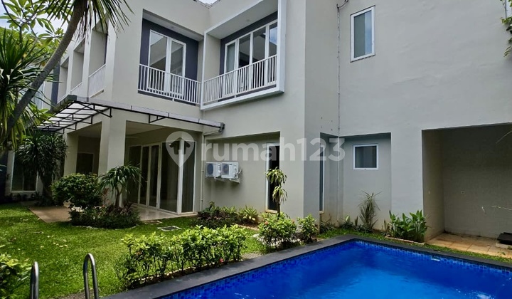 Rumah Dalam Private Prime Area Kemang Lingkungan Bagus