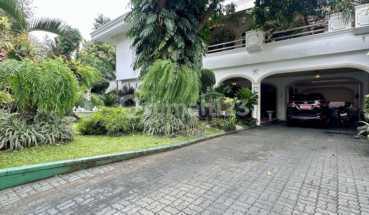 Pinggir Jalan Utama|rumah Tebet Cocok Utk Komersil…