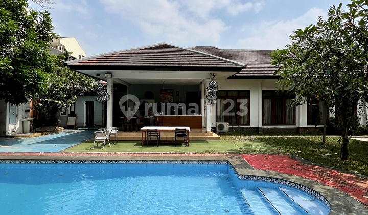 Kemang Timur Rumah Dalam Komplek Lokasi Tenang Aman