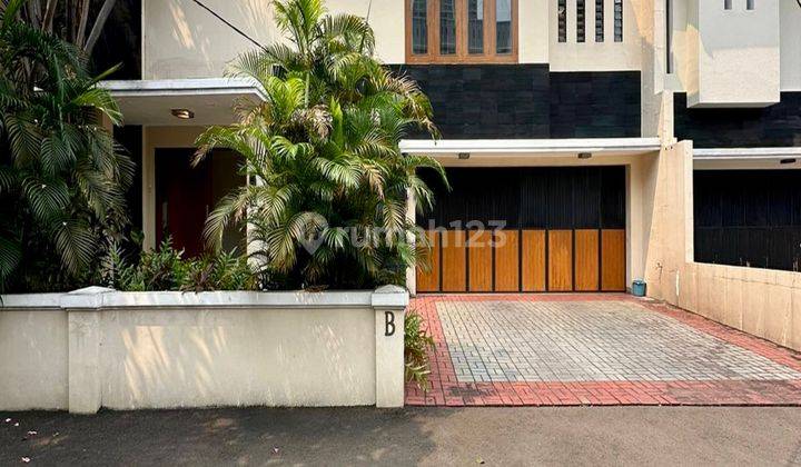 Private Compound -+ 100m1 Dari Kemang Raya 1