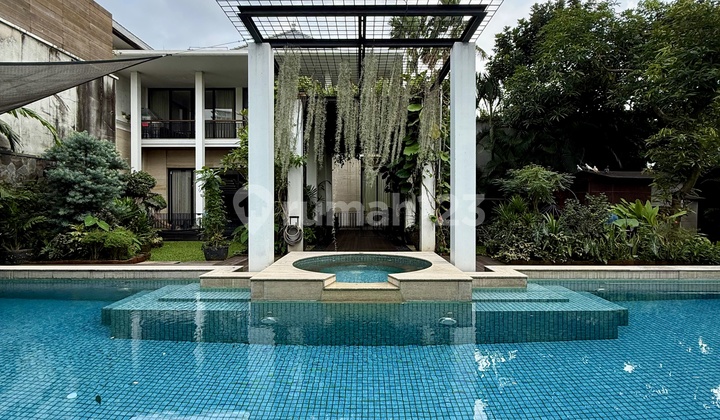 Prime Area North Cipete | Luxury House with Tropical Resort Ambiance
