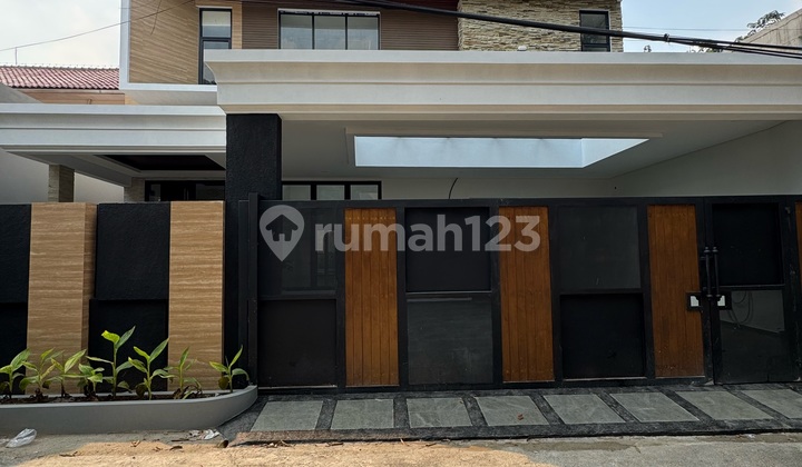 Best Deal..!! Rumah Brandnew Spec Premium Lokasi Dalam Komplek 