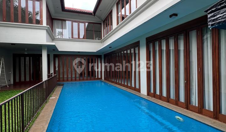 Rumah Eksklusif Dalam Private Compound | Quiet Area