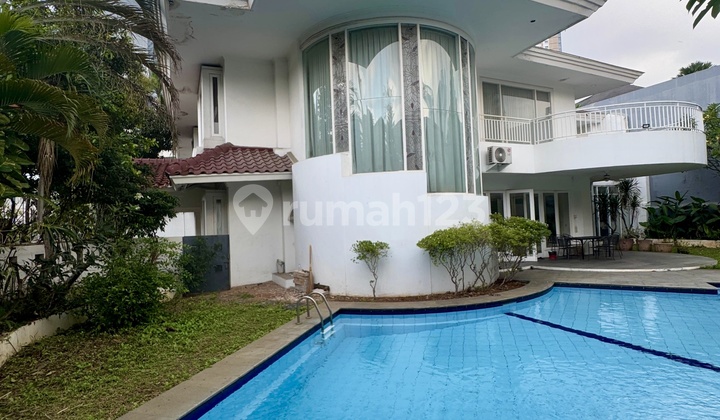 Hunian Elite Dekat Mega Kuningan Lokasi Tenang